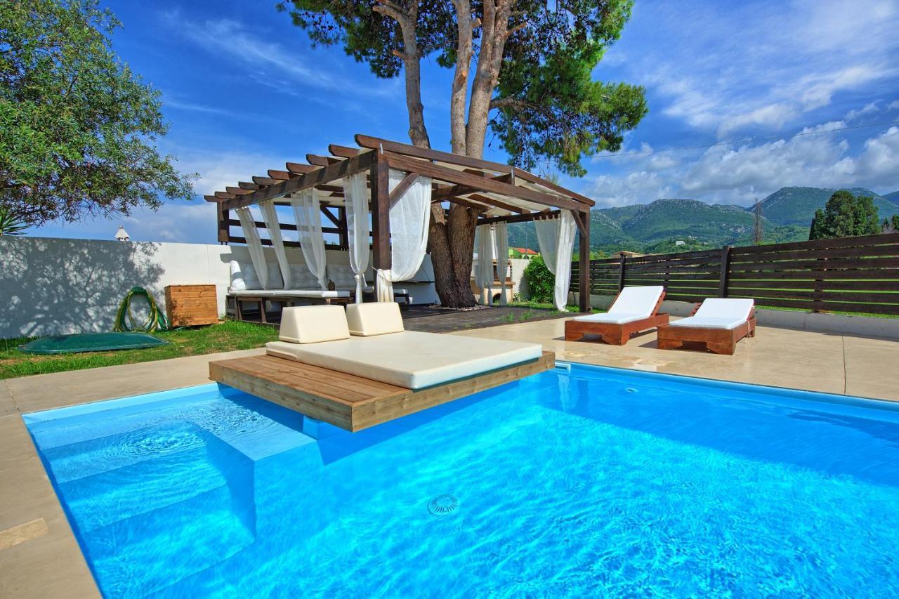 Beach Villa Christina By Posarellivillas Acharavi  Exterior photo